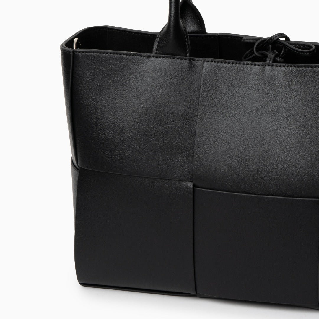 Solène Tote Bag
