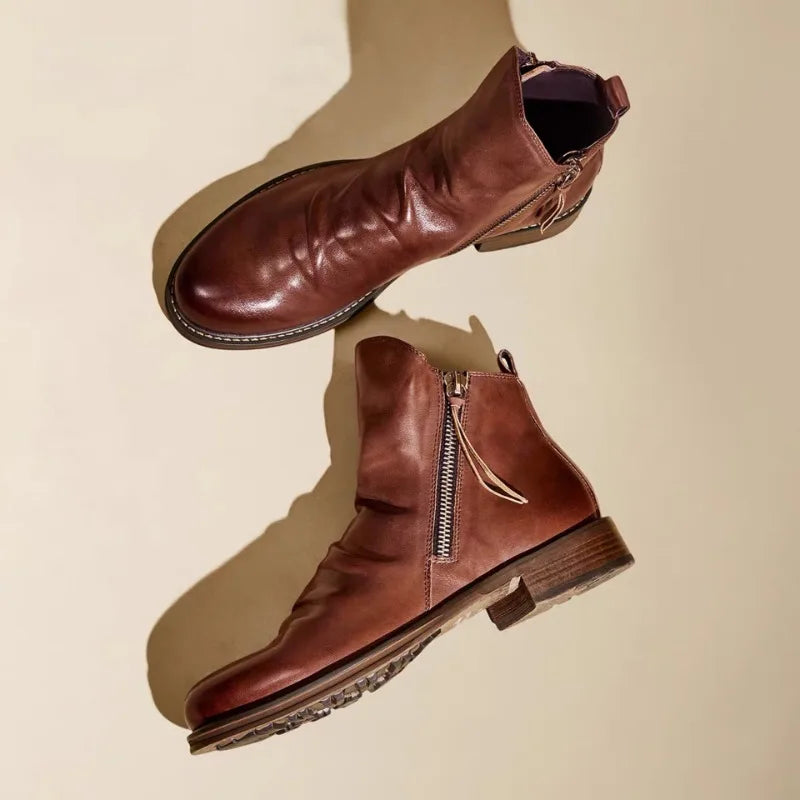 Oliver - Leather Chelsea Boots